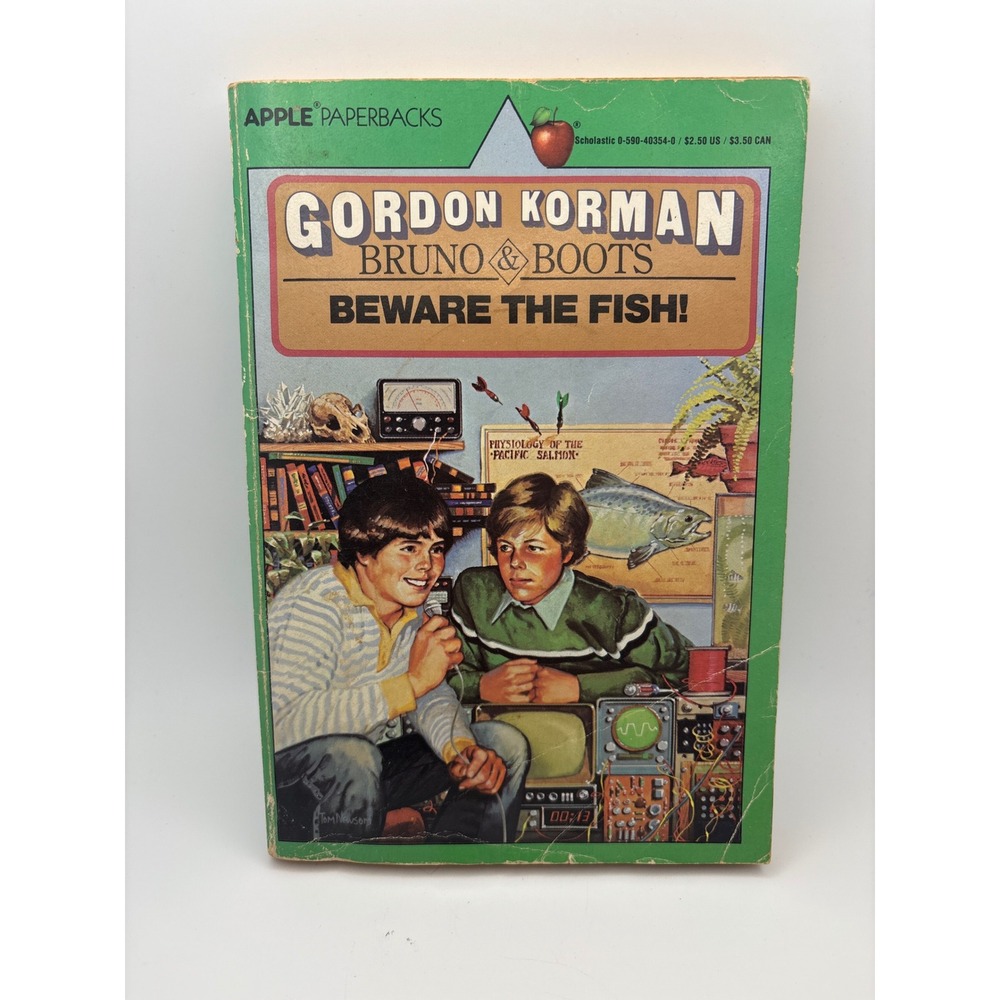 Gordon Korman Beware the Fish! Bruno & Boots Apple Paperbacks Vintage Scholastic